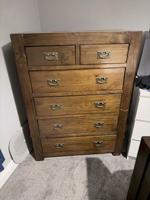 Chest of Drawers Mahogony