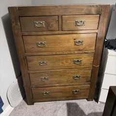Chest of Drawers Mahogony