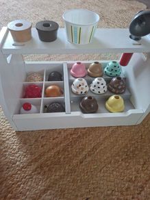 Melissa and Doug icecream shop