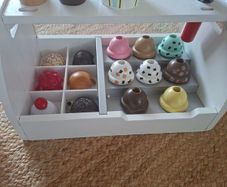 Melissa and Doug icecream shop