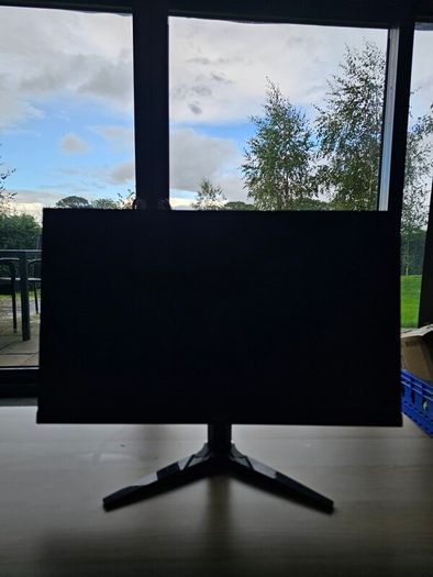 Acer 27 inch built-in speakers