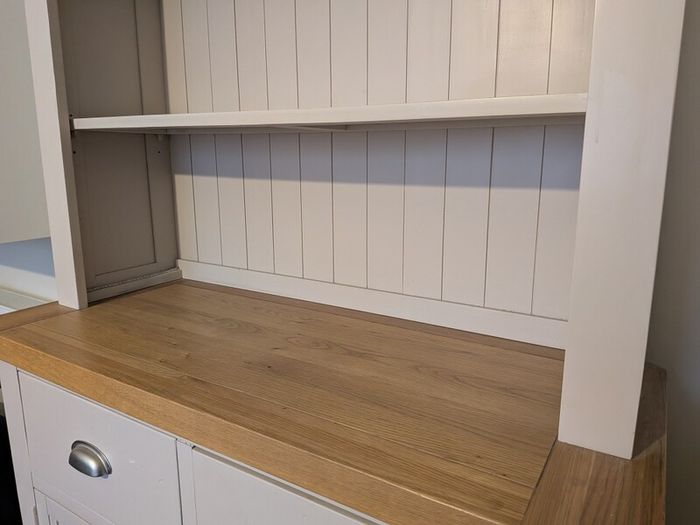 Dresser /Sideboard & Hatch