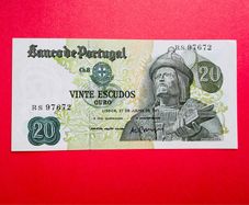 Portugal.  20  Escudos  1971   Pick 173 ( uncirculated )