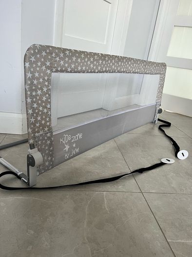 Foldable Bed rail