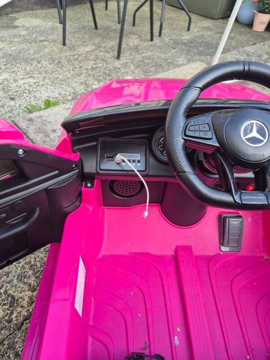 Electric kids car