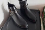 Boots (see other photos)