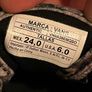 Brand New Floral Velvet Vans Size 5 Image 3