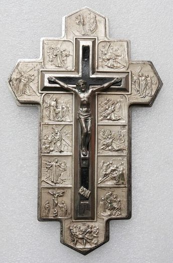 Vintage Wall Crucifix Featuring Embossed Plaques Depicting the 14 Stations of the Cross