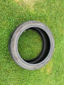 Tyre; 255/40/20