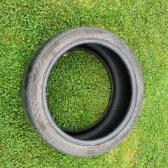 Tyre; 255/40/20