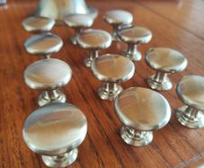 knobs