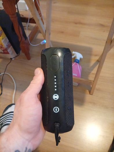 JBL flip 3