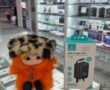 USAMS UK Type-C Retractable Charger