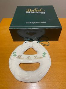 Beleek house blessing wreath