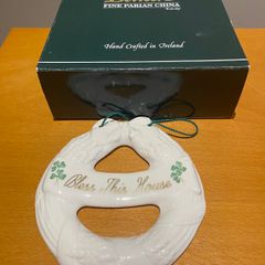Beleek house blessing wreath