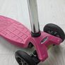 Micro children's scooter Maxi - pink Image 4