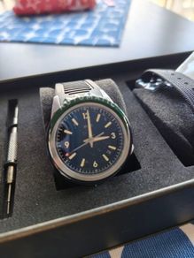 avi-8 watch