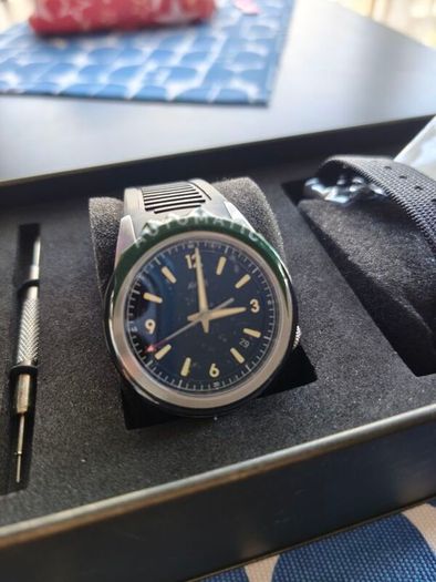 avi-8 watch