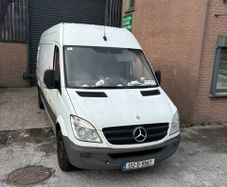 Mercedes Commercial Van