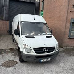 Mercedes Commercial Van