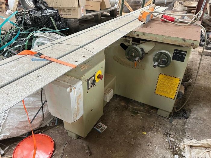 SCMI320 Sliding table saw (3 phase)