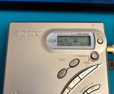 Sony MZ-R500 MiniDisc Walkman Recorder - Fully Serviced & Tested