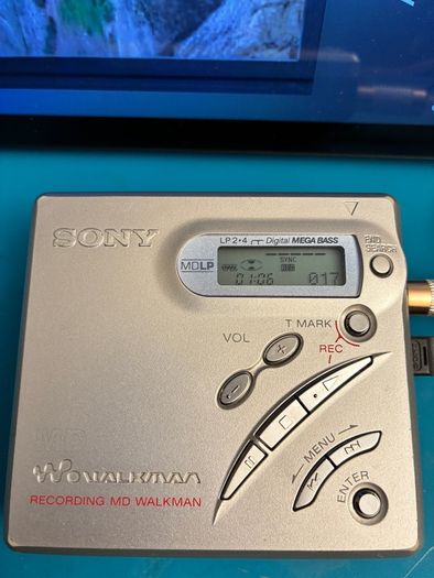 Sony MZ-R500 MiniDisc Walkman Recorder - Fully Serviced & Tested