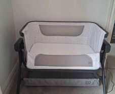 Baby Elegance Baby Co-Glide Electric Bedside Crib