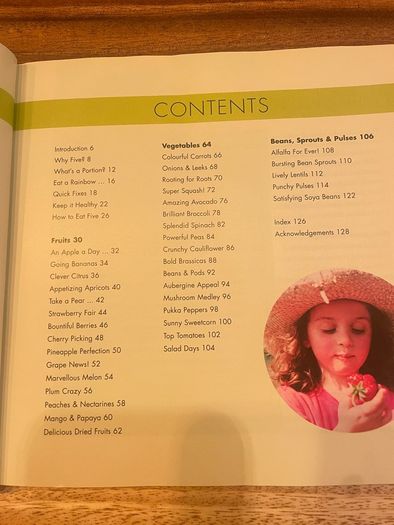 recipe book Gimme Five! Ideas For kids to eat veg and fruit