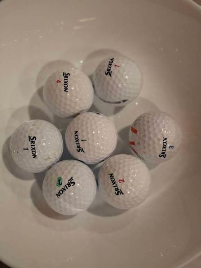 20 Golf Balls