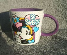 MINNIE MOUSE SO SWEET (Disney World) - a finely made ceramic mug