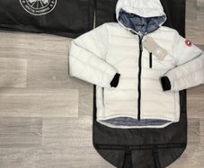 Canada goose lodge