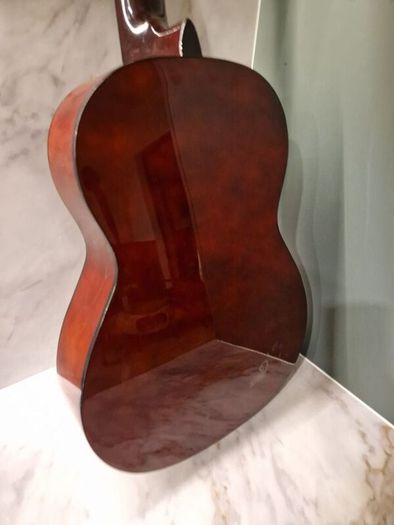 Valencia Kids Guitar