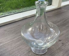 Large Heavy Clear Glass Decanter with Ball Stopper, 31cm 1.4kg