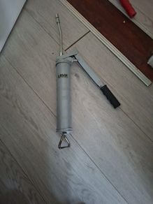 grease gun