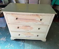 Chest of Drawers