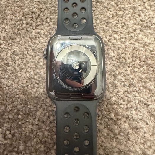 Apple Watch Series 5 Nike 44mm GPS Space Grey with Black Nike Sport Band