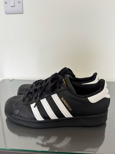 Adidas Originals Superstars black and white