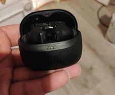 Earphone
