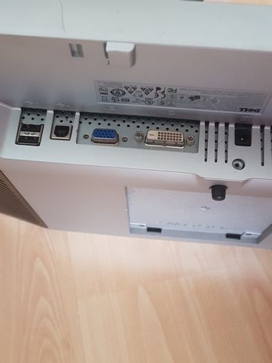 DELL Lcd monitor