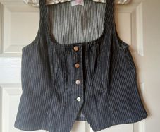 Women's vest, new..sizeL..
