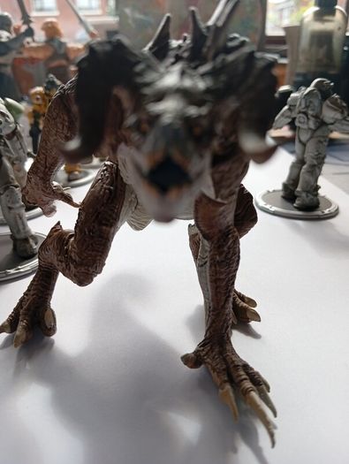 fallout figures complete set including deathclaw BAF