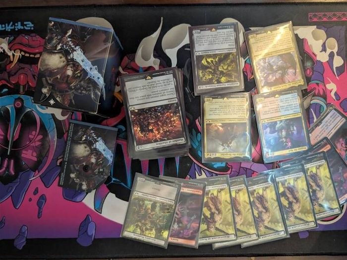 Magic the Gathering Warhammer commander decks: Necrons, Chaos, Tyrannids