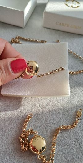 mi moneda necklace and bracelet