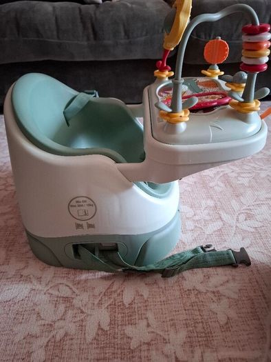 Mamas and papas bug 3-in-1 floor and booster seat and activity tray