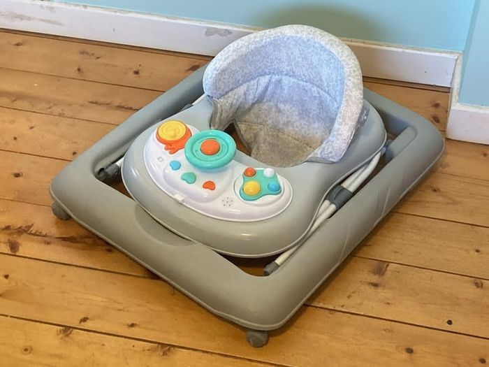 Babylo Baby Activity Walker | Great Condition