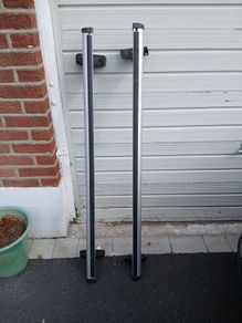 Roof bars