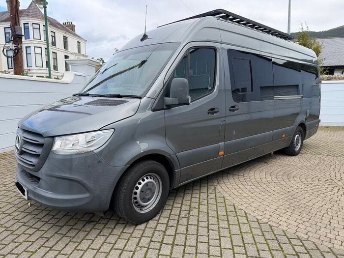 2021 Mercedes Sprinter | Premium Off-Grid Camper |