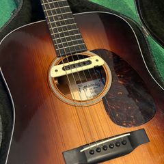 Martin D-18 GE Acoustic Guitar Golden Era, Sunburst + LRBAGGS