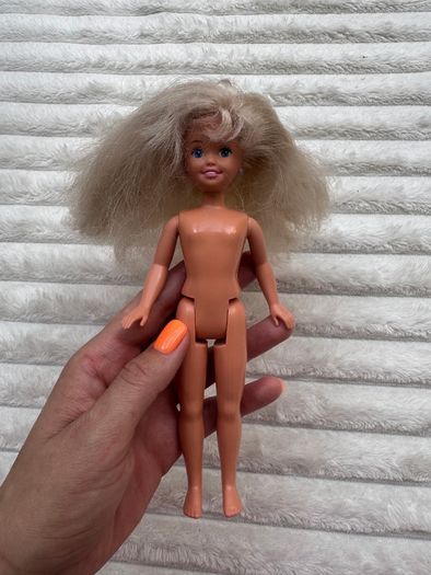 Mattel 1991 Barbie's Barbie Little Sister Stacie Doll Mattel approx. 19 cm. Used Please see photos